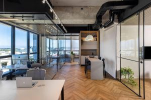 יעקב מסטורוב - קבלן מוביל